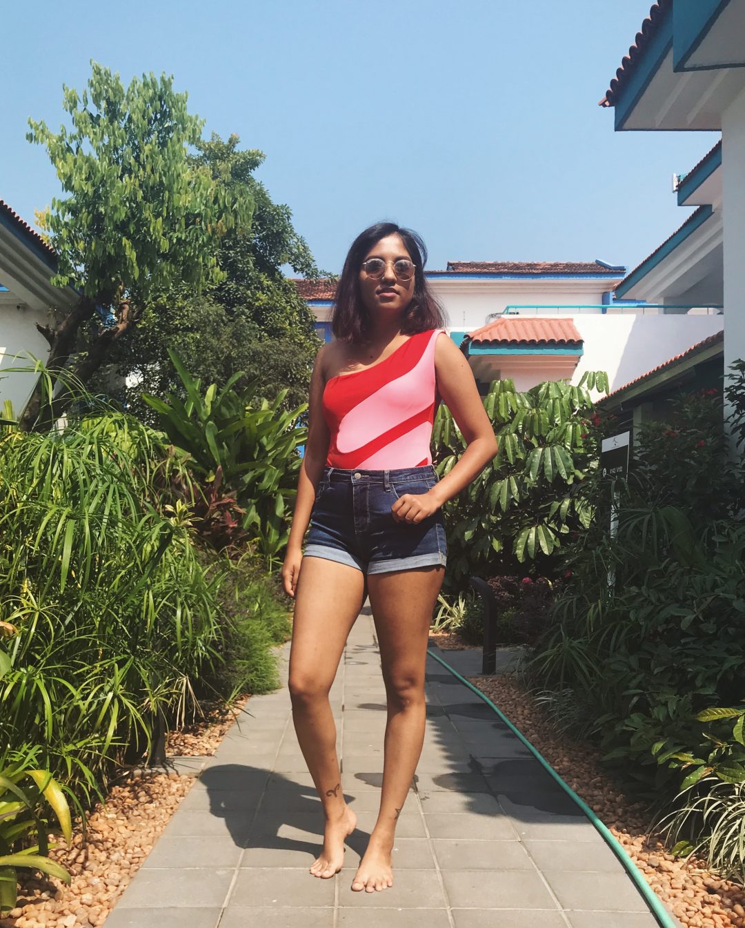 Looking Back | November 2017 |What Magali Wore | Ray Ban Sunglasses, Shivan & Naresh Swimsuit | Mumbai Fashion Blogger | Goa Pool Outfit