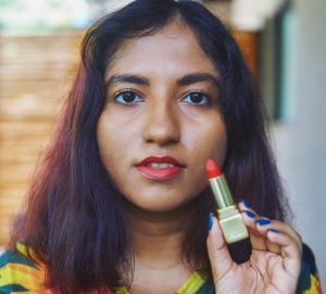 Guerlain KissKiss Matte Lipstick - Zesty Orange Review