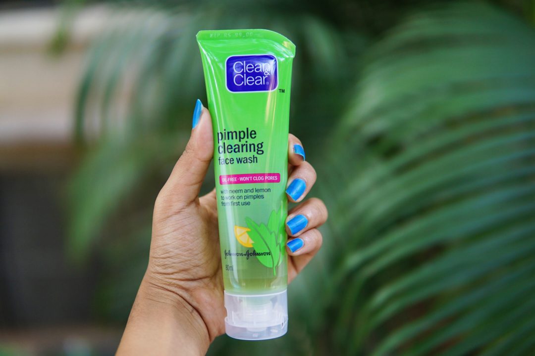Clean & Clear Pimple Clearing Face Wash